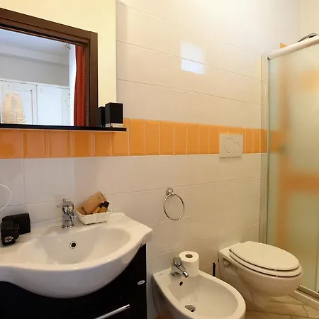 Camere Le Vie Di Omero Bed & Breakfast