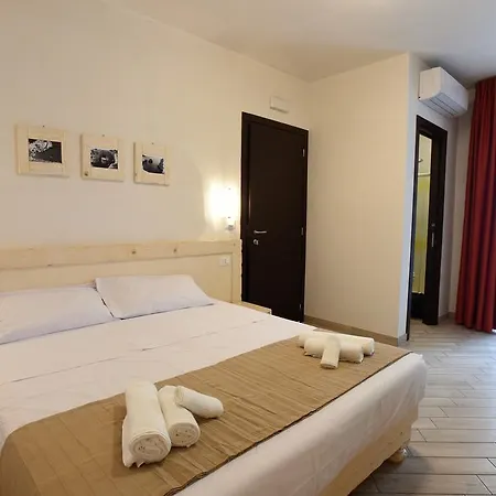 Le Vie Di Omero Bed & Breakfast