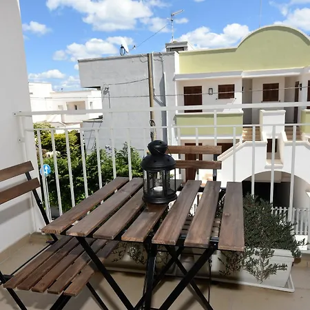 Bed & Breakfast Camere Le Vie Di Omero 3*
